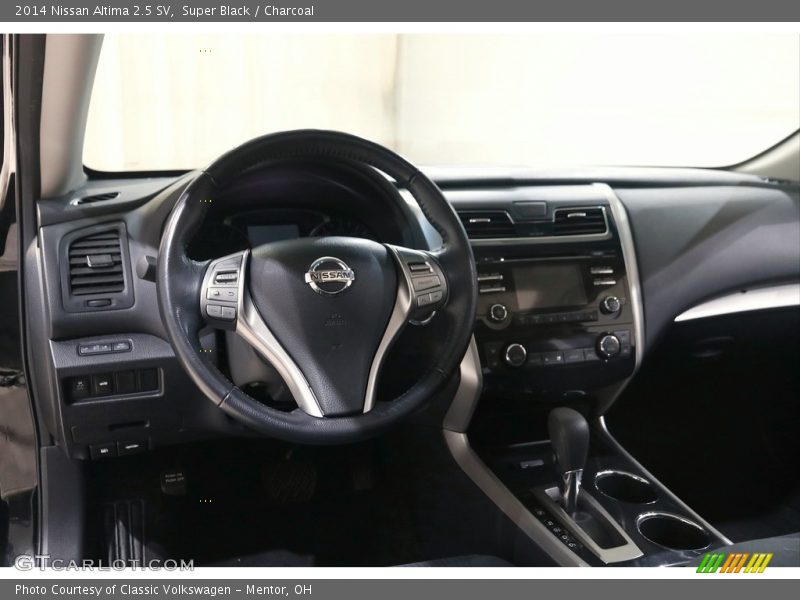 Super Black / Charcoal 2014 Nissan Altima 2.5 SV
