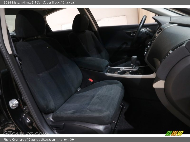 Super Black / Charcoal 2014 Nissan Altima 2.5 SV
