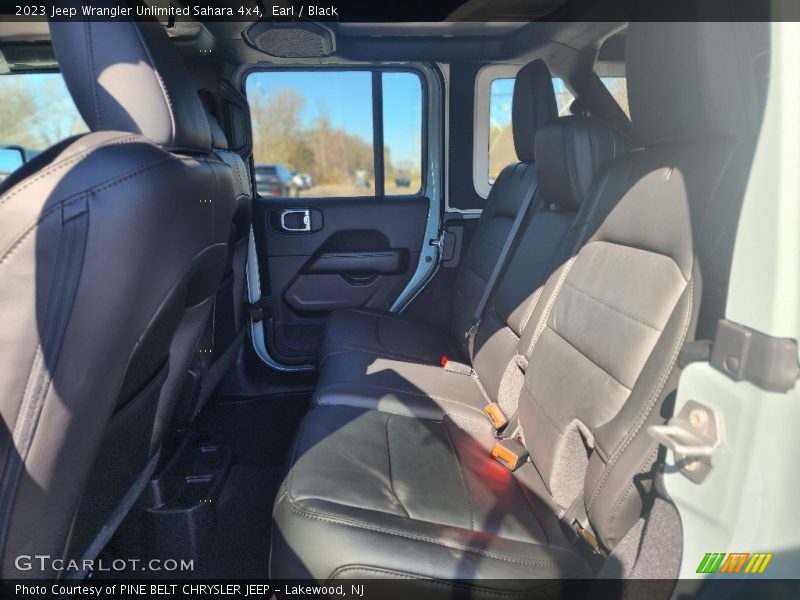 Earl / Black 2023 Jeep Wrangler Unlimited Sahara 4x4