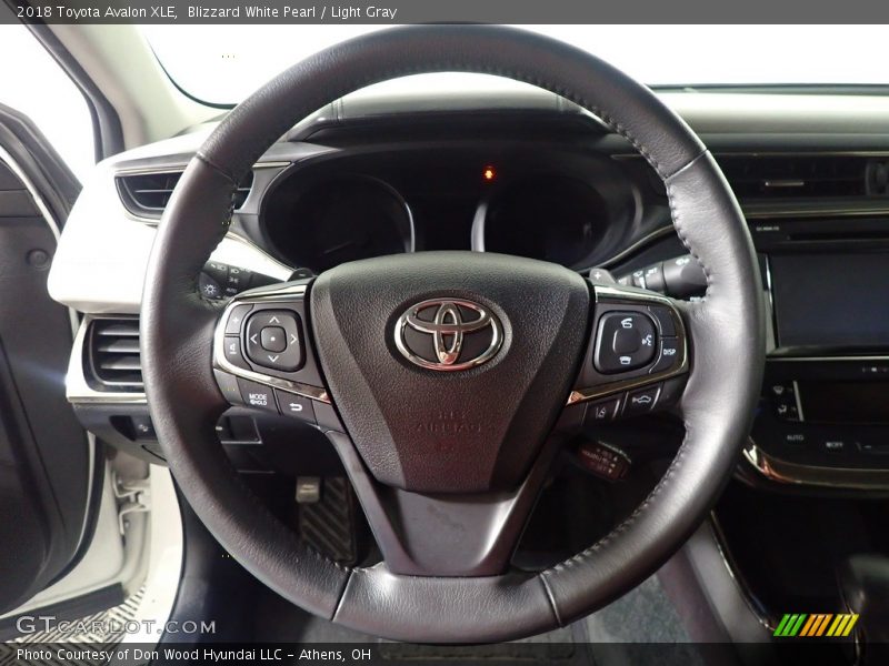 Blizzard White Pearl / Light Gray 2018 Toyota Avalon XLE