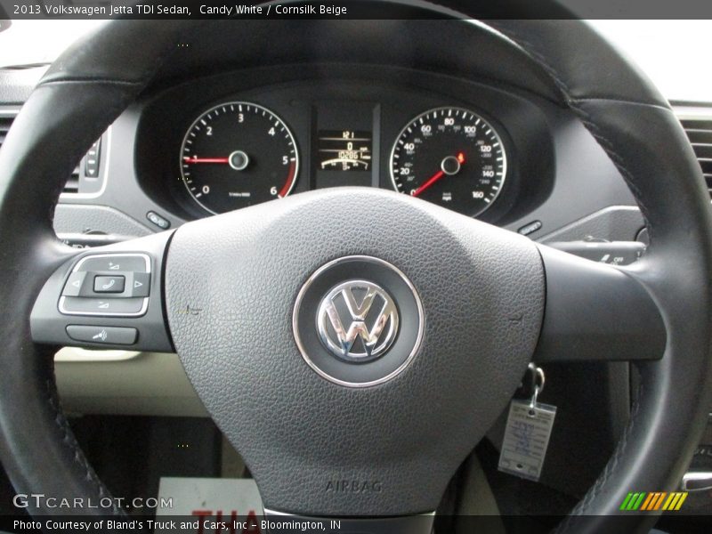 Candy White / Cornsilk Beige 2013 Volkswagen Jetta TDI Sedan