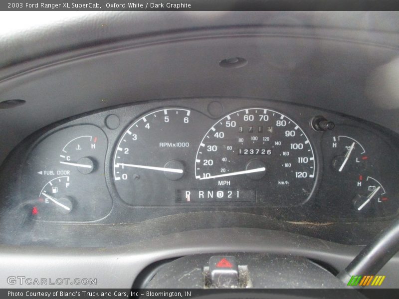 Oxford White / Dark Graphite 2003 Ford Ranger XL SuperCab