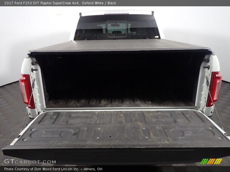 Oxford White / Black 2017 Ford F150 SVT Raptor SuperCrew 4x4
