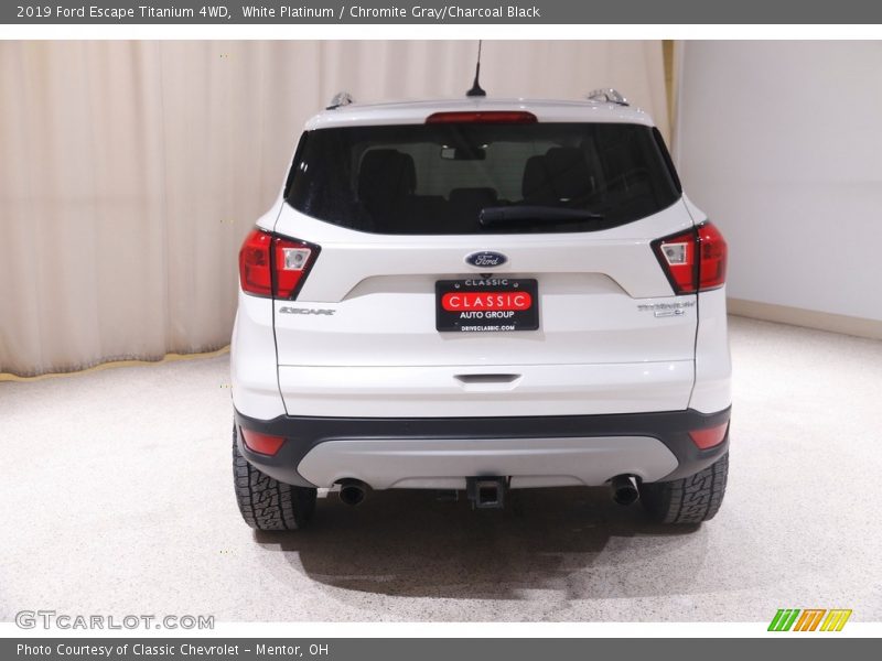 White Platinum / Chromite Gray/Charcoal Black 2019 Ford Escape Titanium 4WD