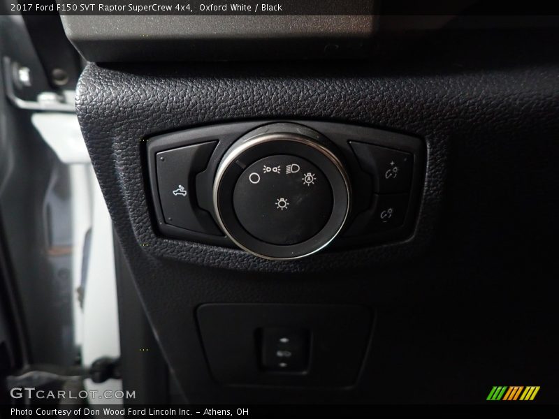 Oxford White / Black 2017 Ford F150 SVT Raptor SuperCrew 4x4