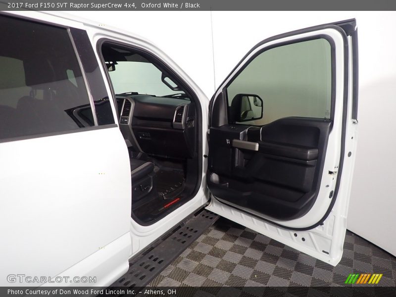 Oxford White / Black 2017 Ford F150 SVT Raptor SuperCrew 4x4