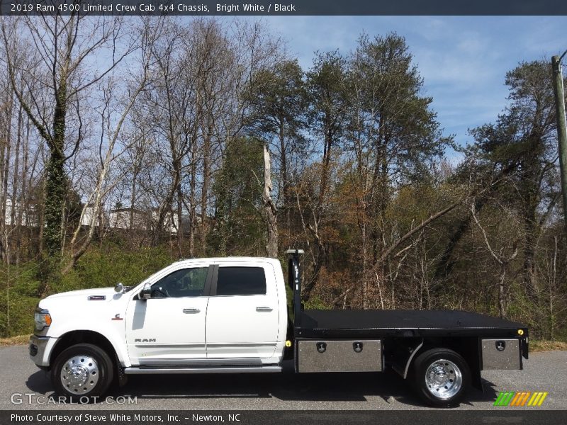 Bright White / Black 2019 Ram 4500 Limited Crew Cab 4x4 Chassis