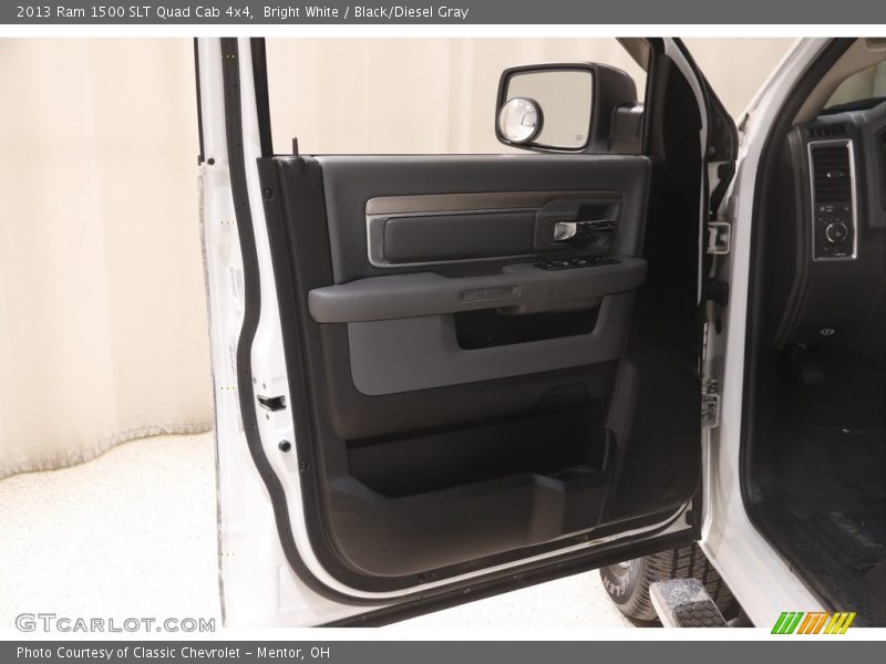 Bright White / Black/Diesel Gray 2013 Ram 1500 SLT Quad Cab 4x4