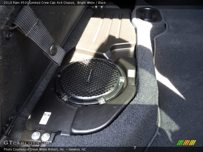 Audio System of 2019 4500 Limited Crew Cab 4x4 Chassis