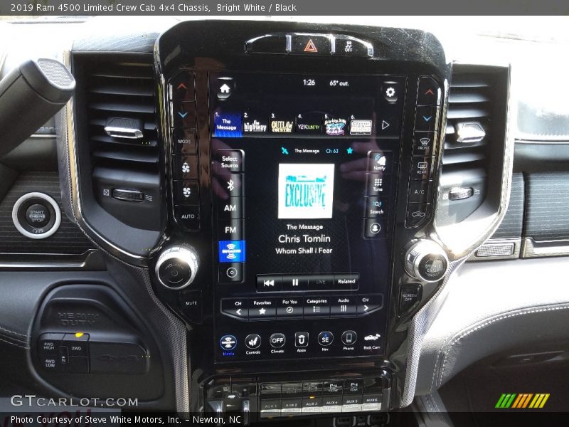 Controls of 2019 4500 Limited Crew Cab 4x4 Chassis