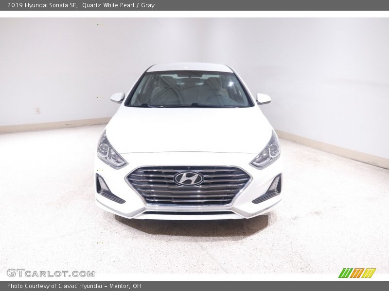 Quartz White Pearl / Gray 2019 Hyundai Sonata SE