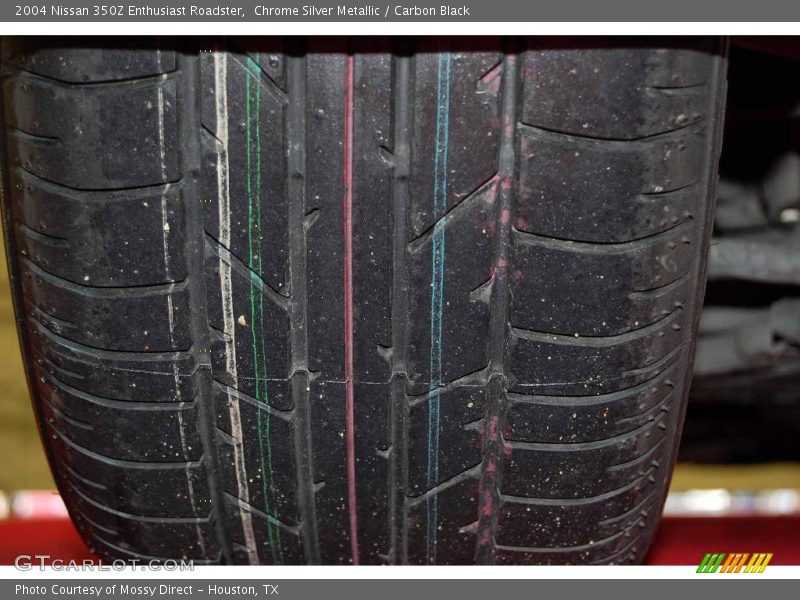 Chrome Silver Metallic / Carbon Black 2004 Nissan 350Z Enthusiast Roadster