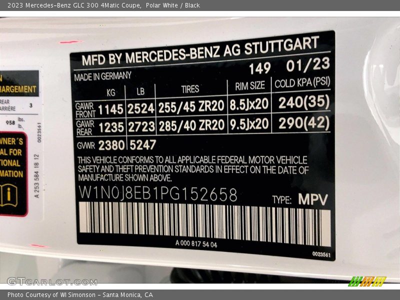 Polar White / Black 2023 Mercedes-Benz GLC 300 4Matic Coupe