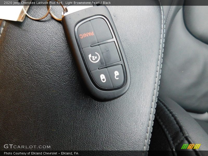 Light Brownstone Pearl / Black 2020 Jeep Cherokee Latitude Plus 4x4