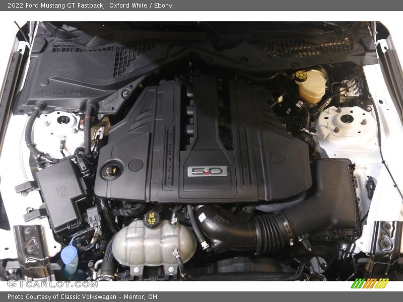  2022 Mustang GT Fastback Engine - 5.0 Liter DOHC 32-Valve Ti-VCT V8