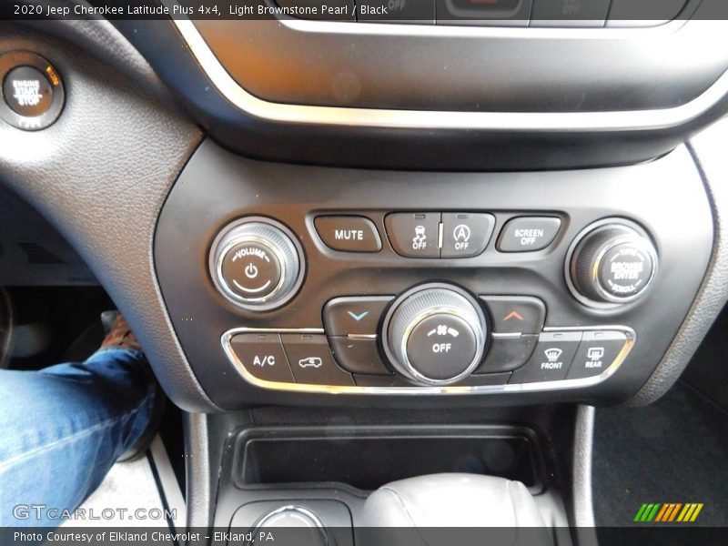 Light Brownstone Pearl / Black 2020 Jeep Cherokee Latitude Plus 4x4