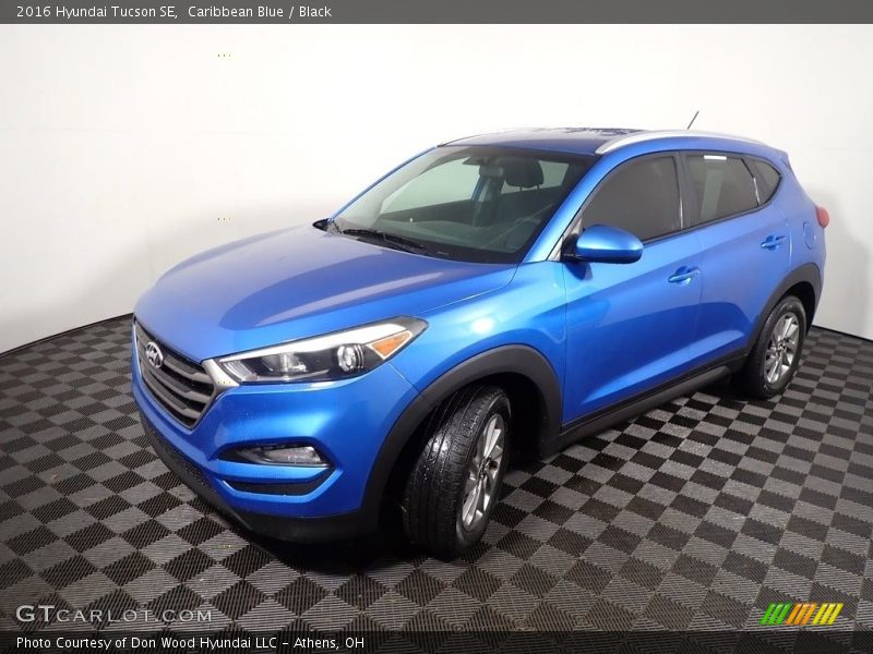 Caribbean Blue / Black 2016 Hyundai Tucson SE