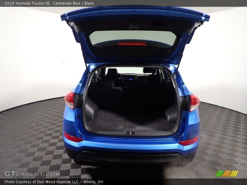 Caribbean Blue / Black 2016 Hyundai Tucson SE