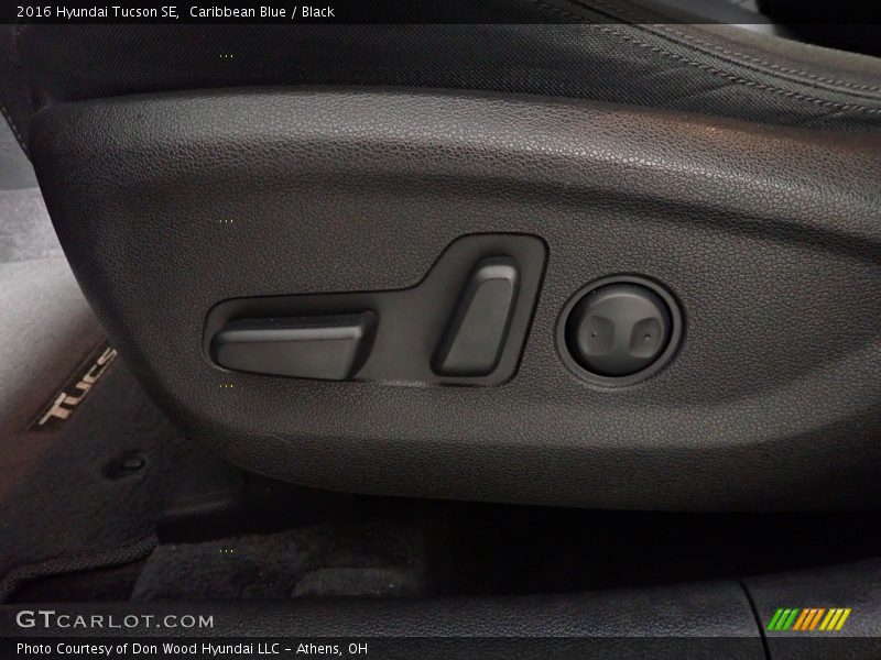 Caribbean Blue / Black 2016 Hyundai Tucson SE