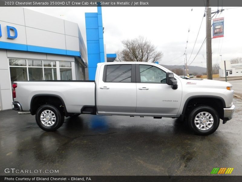  2023 Silverado 3500HD LT Crew Cab 4x4 Silver Ice Metallic