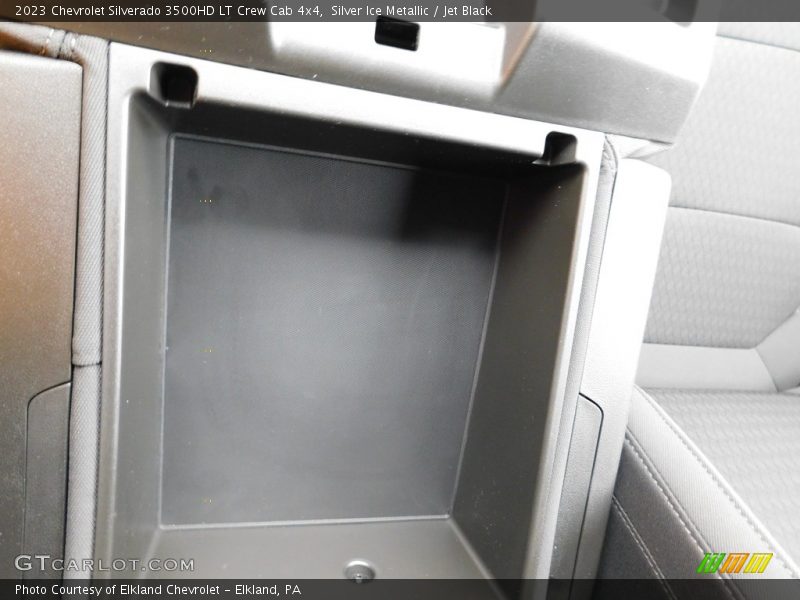 Silver Ice Metallic / Jet Black 2023 Chevrolet Silverado 3500HD LT Crew Cab 4x4