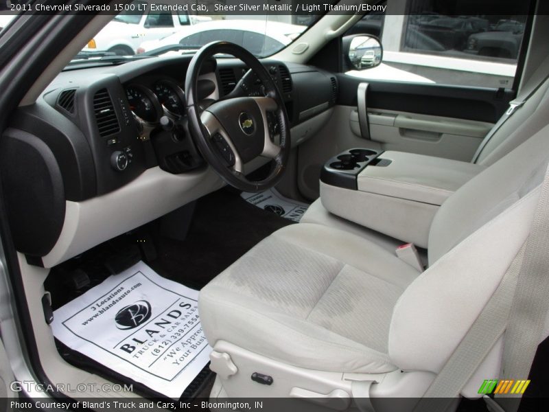 Sheer Silver Metallic / Light Titanium/Ebony 2011 Chevrolet Silverado 1500 LT Extended Cab