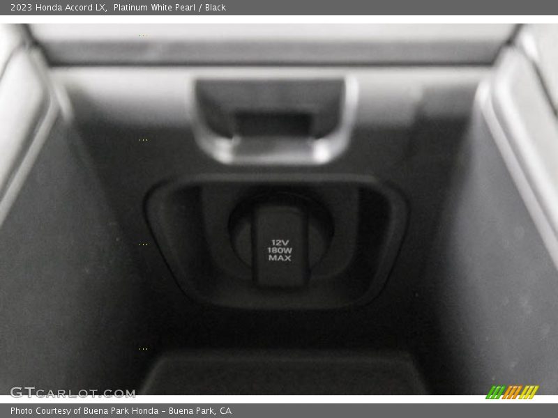 Platinum White Pearl / Black 2023 Honda Accord LX