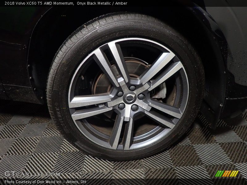 Onyx Black Metallic / Amber 2018 Volvo XC60 T5 AWD Momentum