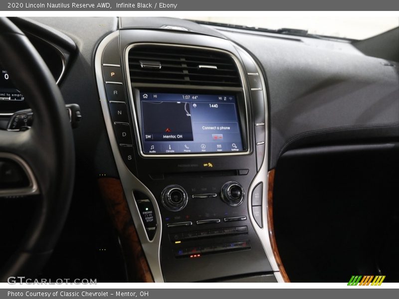 Controls of 2020 Nautilus Reserve AWD