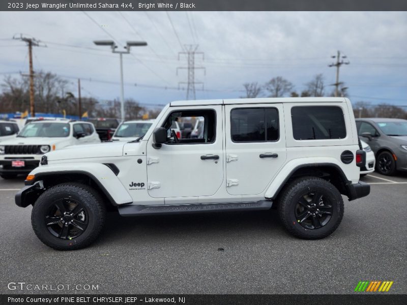  2023 Wrangler Unlimited Sahara 4x4 Bright White