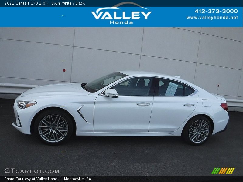 Uyuni White / Black 2021 Genesis G70 2.0T