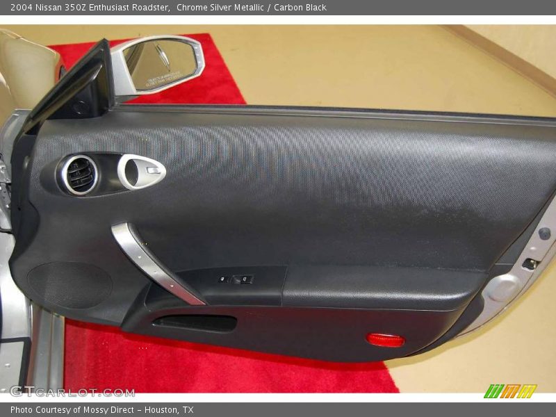 Chrome Silver Metallic / Carbon Black 2004 Nissan 350Z Enthusiast Roadster
