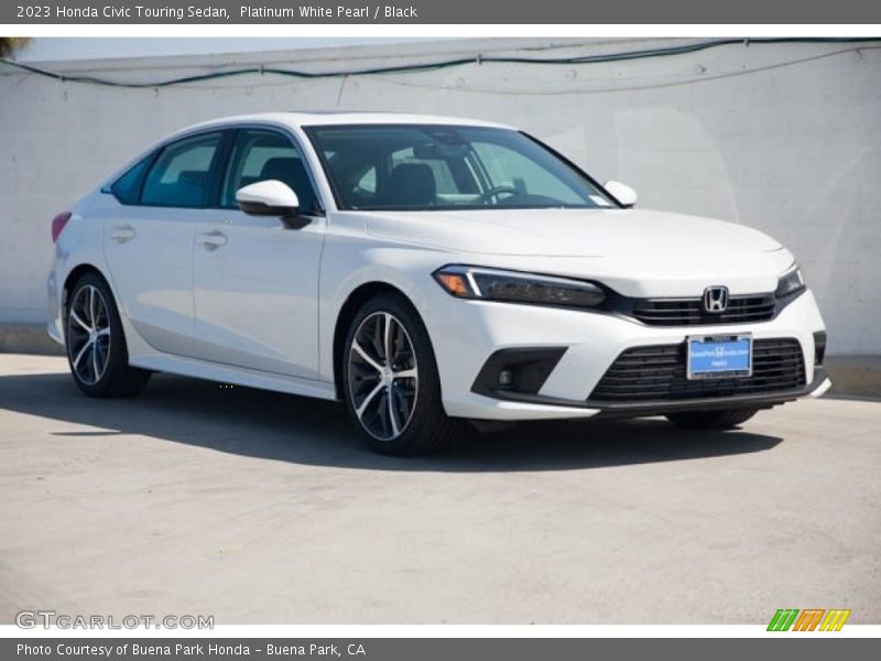 Front 3/4 View of 2023 Civic Touring Sedan