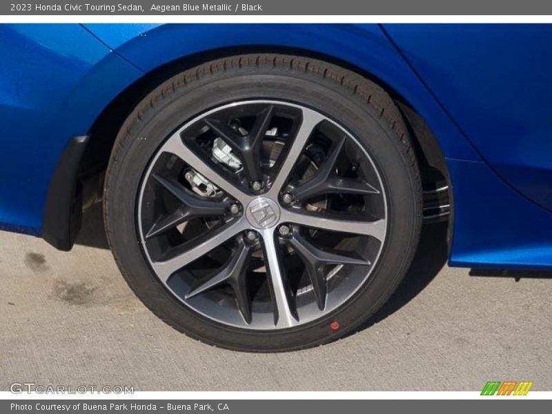  2023 Civic Touring Sedan Wheel