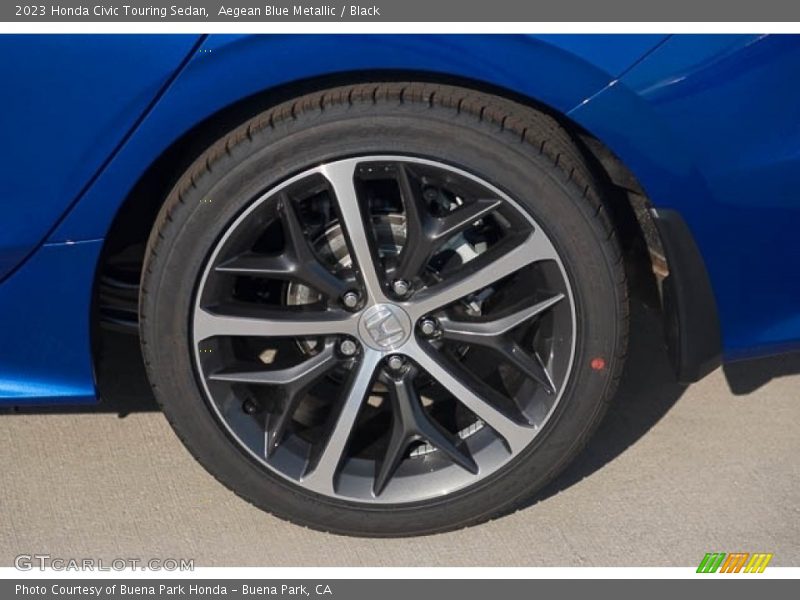  2023 Civic Touring Sedan Wheel