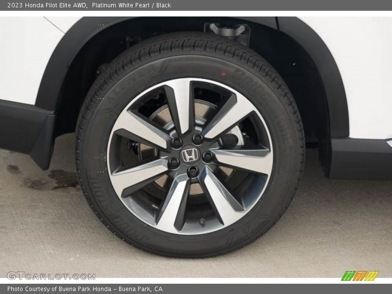  2023 Pilot Elite AWD Wheel