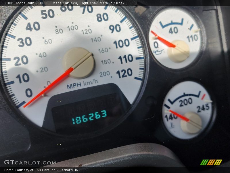 Light Khaki Metallic / Khaki 2006 Dodge Ram 3500 SLT Mega Cab 4x4