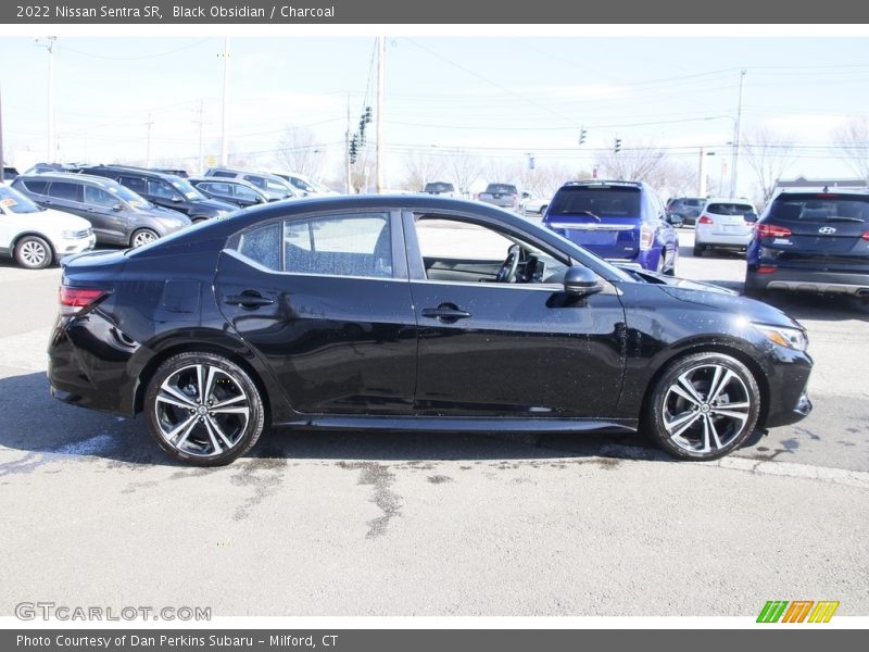 Black Obsidian / Charcoal 2022 Nissan Sentra SR