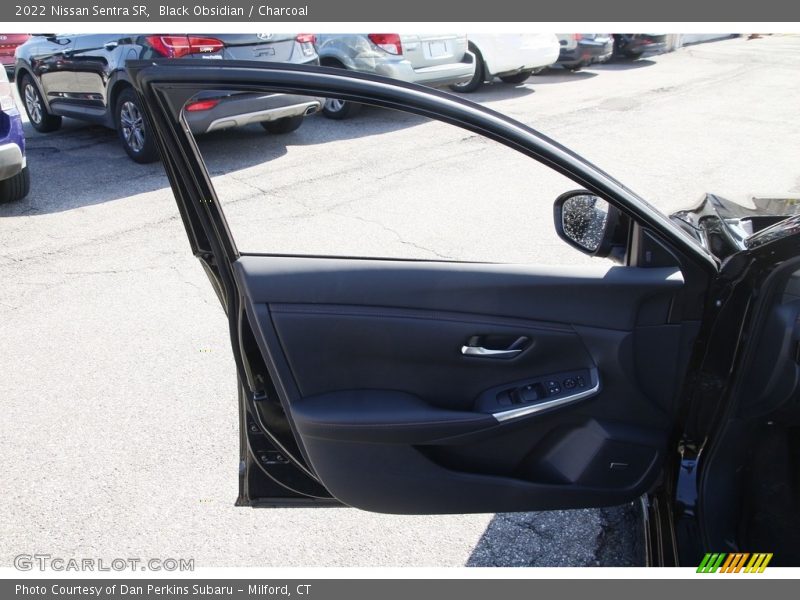 Black Obsidian / Charcoal 2022 Nissan Sentra SR