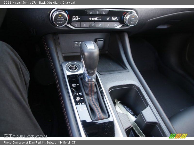 Black Obsidian / Charcoal 2022 Nissan Sentra SR