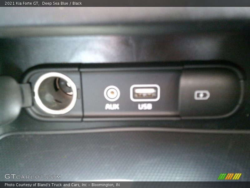 Deep Sea Blue / Black 2021 Kia Forte GT