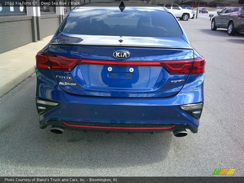 Deep Sea Blue / Black 2021 Kia Forte GT
