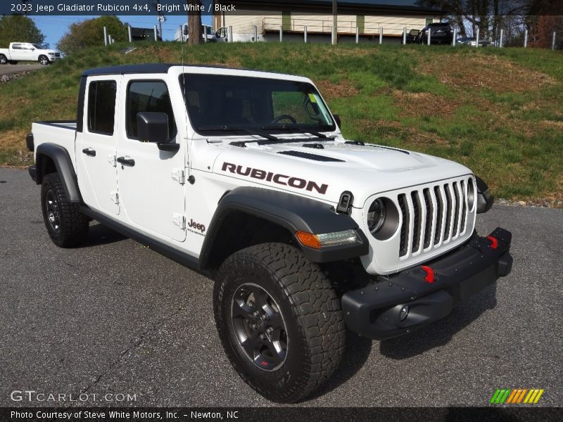 Bright White / Black 2023 Jeep Gladiator Rubicon 4x4