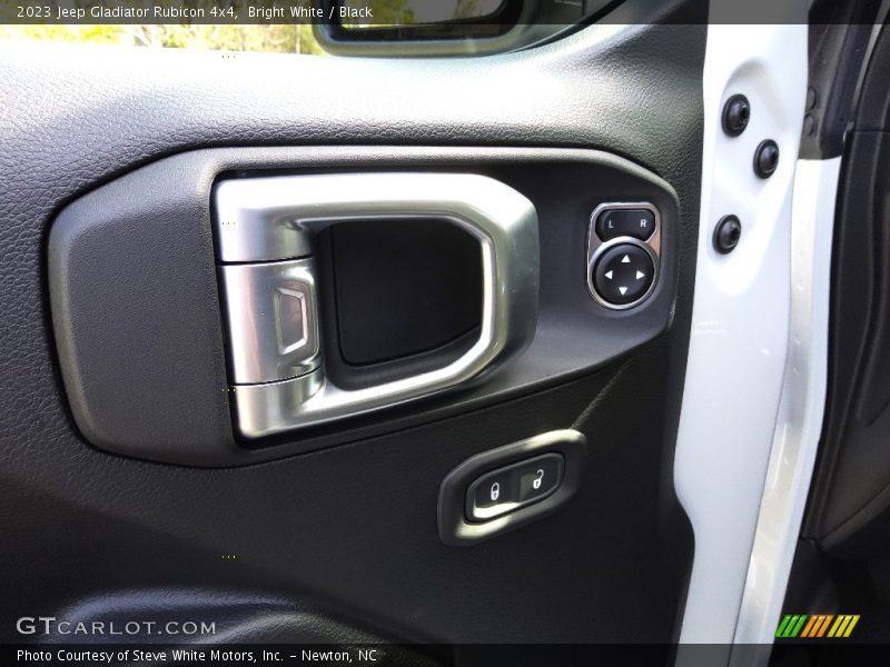 Bright White / Black 2023 Jeep Gladiator Rubicon 4x4