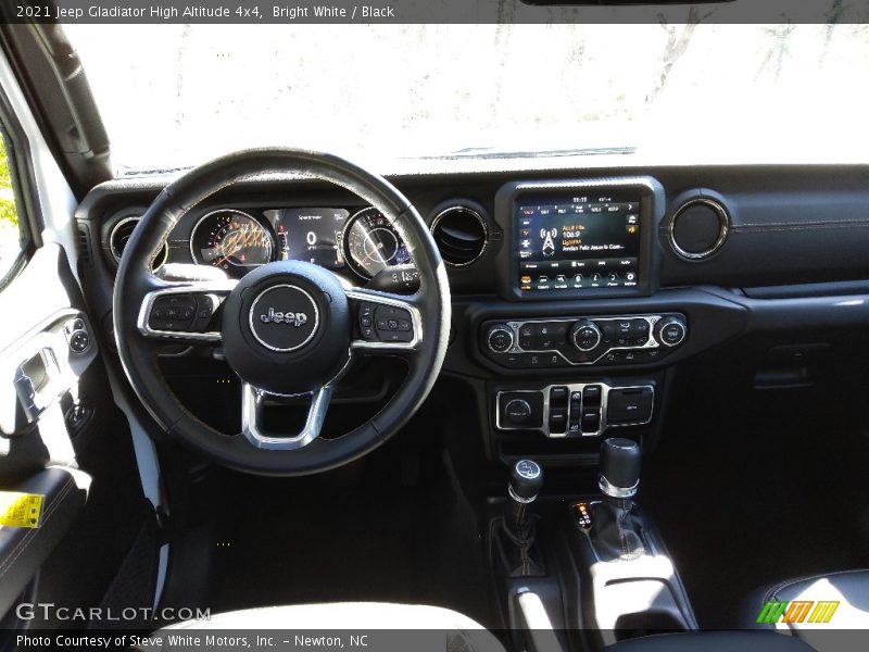 Bright White / Black 2021 Jeep Gladiator High Altitude 4x4