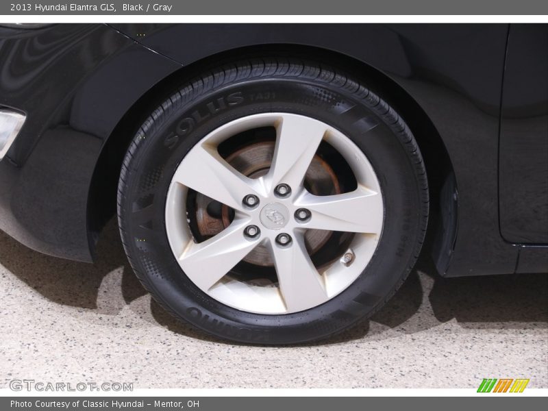 Black / Gray 2013 Hyundai Elantra GLS