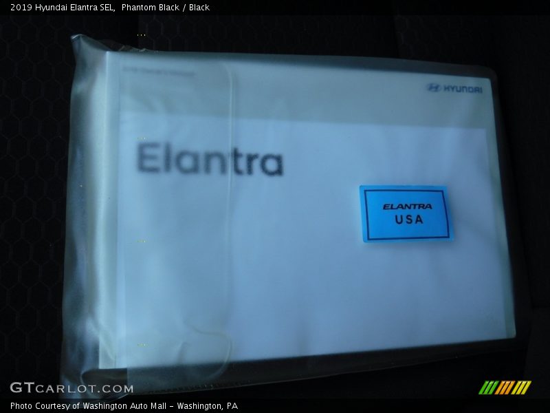 Phantom Black / Black 2019 Hyundai Elantra SEL