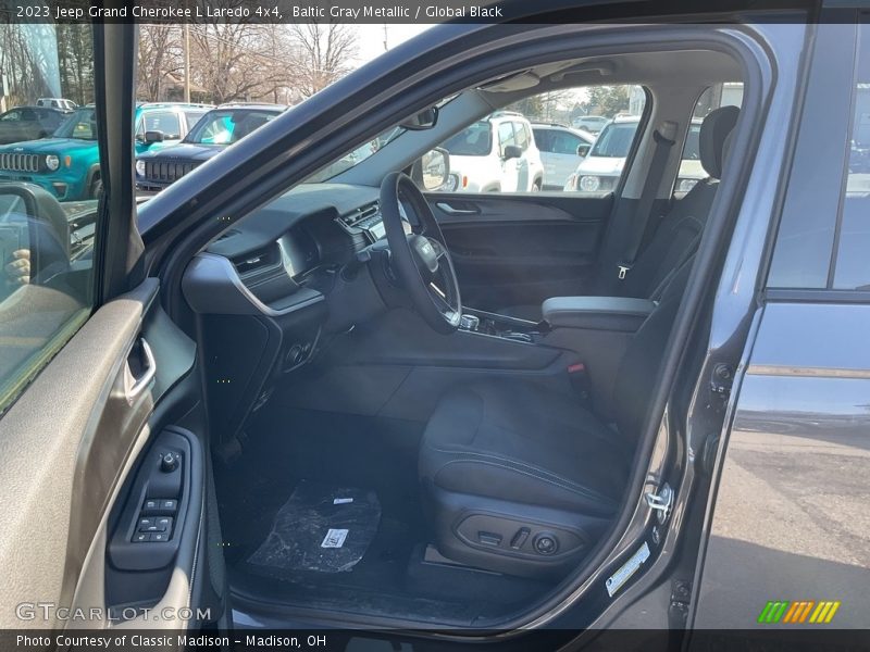 Baltic Gray Metallic / Global Black 2023 Jeep Grand Cherokee L Laredo 4x4