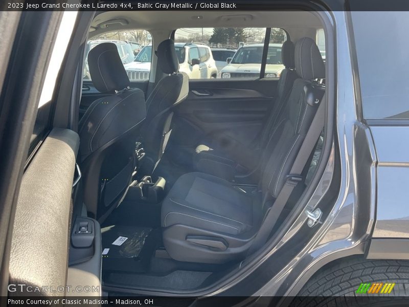Baltic Gray Metallic / Global Black 2023 Jeep Grand Cherokee L Laredo 4x4