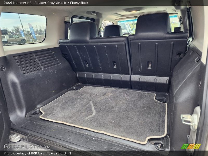 Boulder Gray Metallic / Ebony Black 2006 Hummer H3
